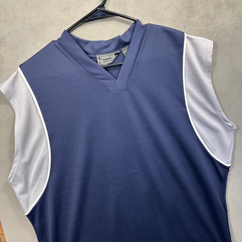 Highland‎ Outfitters Jersey Men Medium Blue Grey V-Neck Sleeveless Excellent